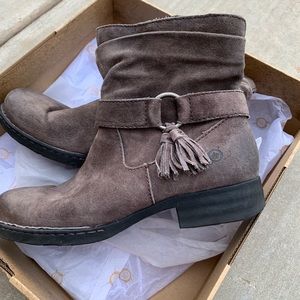 born cory tassel boot